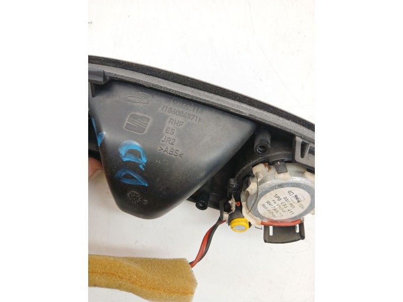Recambio de maneta interior delantera derecha para seat leon (1p1) 1.4 tsi referencia OEM IAM 5P0837114  
