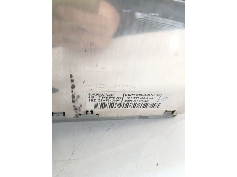 Recambio de sistema audio / radio cd para seat leon (1p1) 1.4 tsi referencia OEM IAM 1P1035186B  