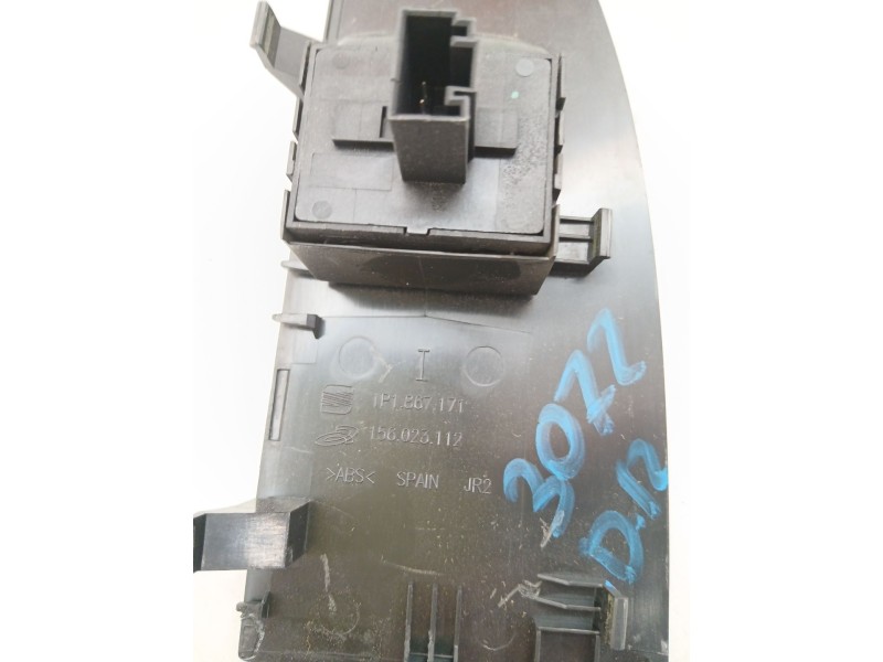 Recambio de mando elevalunas delantero izquierdo para seat leon (1p1) 1.4 tsi referencia OEM IAM 1P1867171  
							