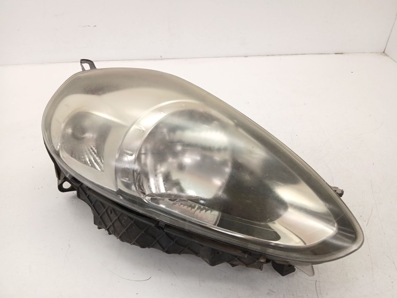 Recambio de faro derecho para fiat punto (199_) 1.3 d multijet referencia OEM IAM 89102045DX  