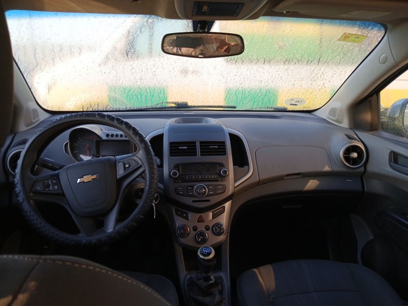 chevrolet aveo hatchback (t300) del año 2012