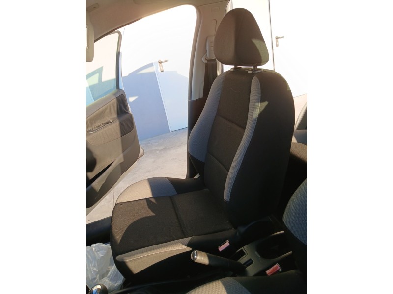 Recambio de asiento delantero derecho para peugeot 207/207+ (wa_, wc_) 1.4 16v referencia OEM IAM   
							