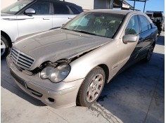 mercedes-benz clase c (w203) del año 2004
