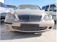 Recambio de paragolpes delantero para mercedes-benz clase c (w203) c 220 cdi (203.008) referencia OEM IAM   
