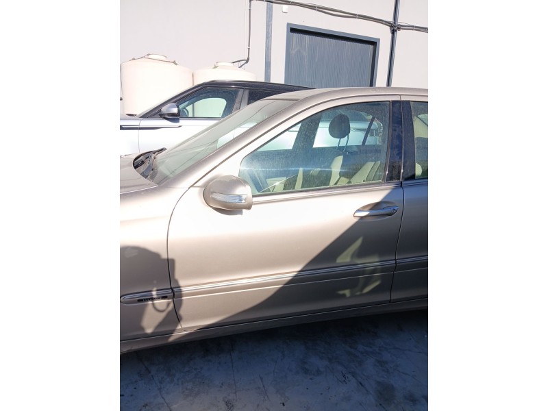 Recambio de puerta delantera izquierda para mercedes-benz clase c (w203) c 220 cdi (203.008) referencia OEM IAM   
							