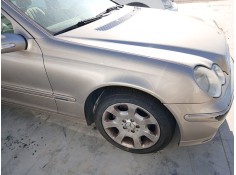 Recambio de aleta delantera derecha para mercedes-benz clase c (w203) c 220 cdi (203.008) referencia OEM IAM   