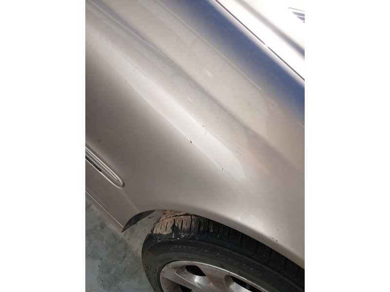 Recambio de aleta delantera derecha para mercedes-benz clase c (w203) c 220 cdi (203.008) referencia OEM IAM   
							