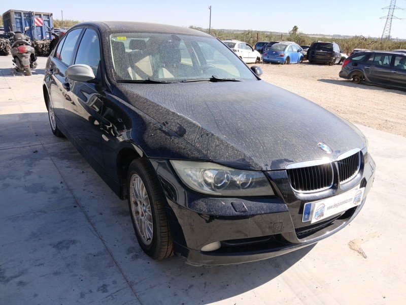 bmw 3 (e90) del año 2005
							