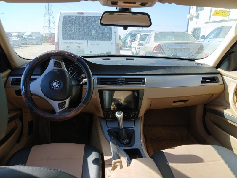 bmw 3 (e90) del año 2005
							