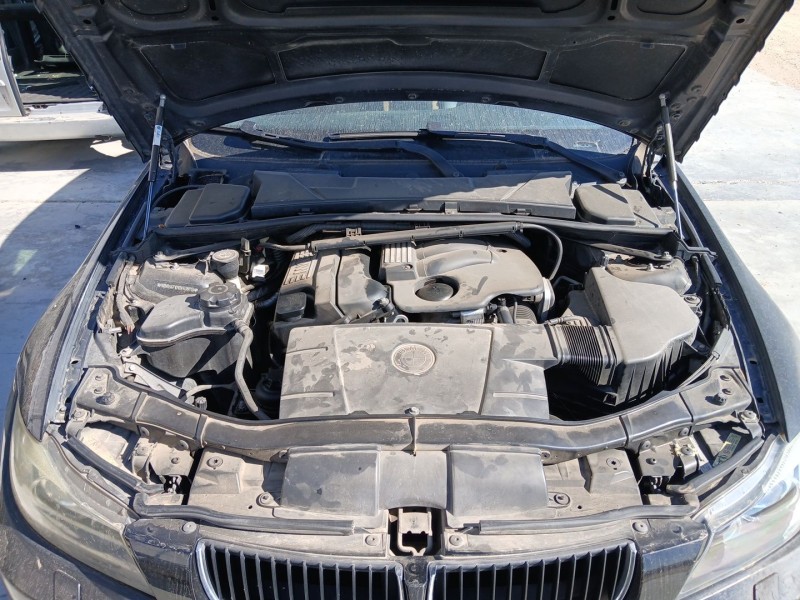 bmw 3 (e90) del año 2005
							