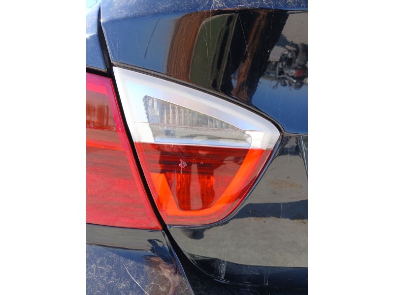 Recambio de piloto trasero izquierdo interior para bmw 3 (e90) 320 i referencia OEM IAM   