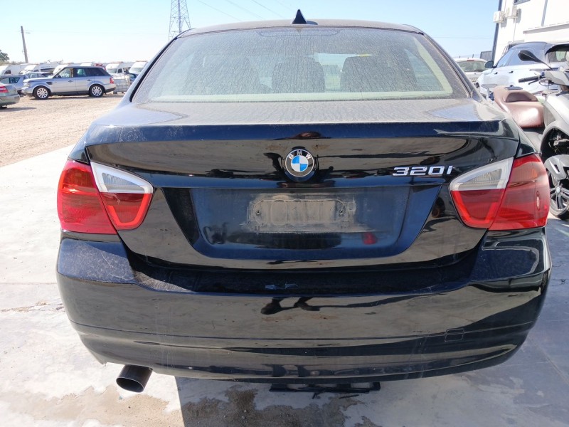 Recambio de paragolpes trasero para bmw 3 (e90) 320 i referencia OEM IAM   