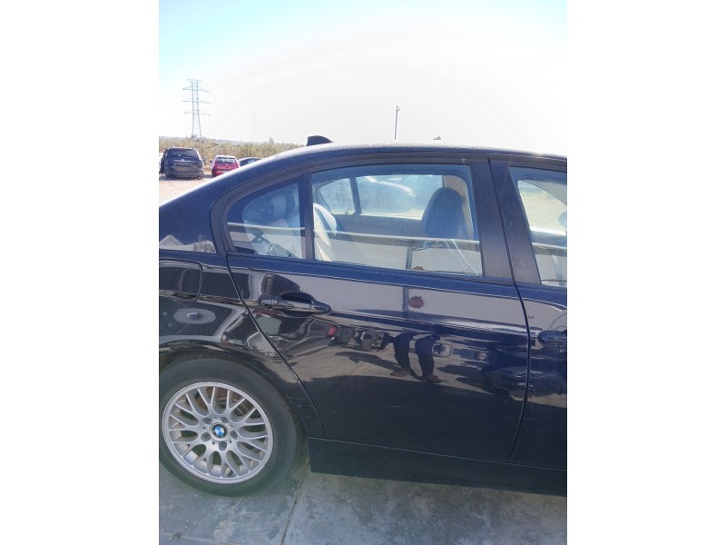 Recambio de puerta trasera derecha para bmw 3 (e90) 320 i referencia OEM IAM   