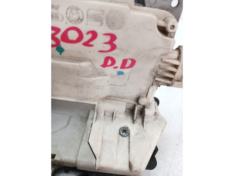 Recambio de cerradura puerta delantera derecha para audi a6 c6 (4f2) 2.7 tdi referencia OEM IAM   
							
