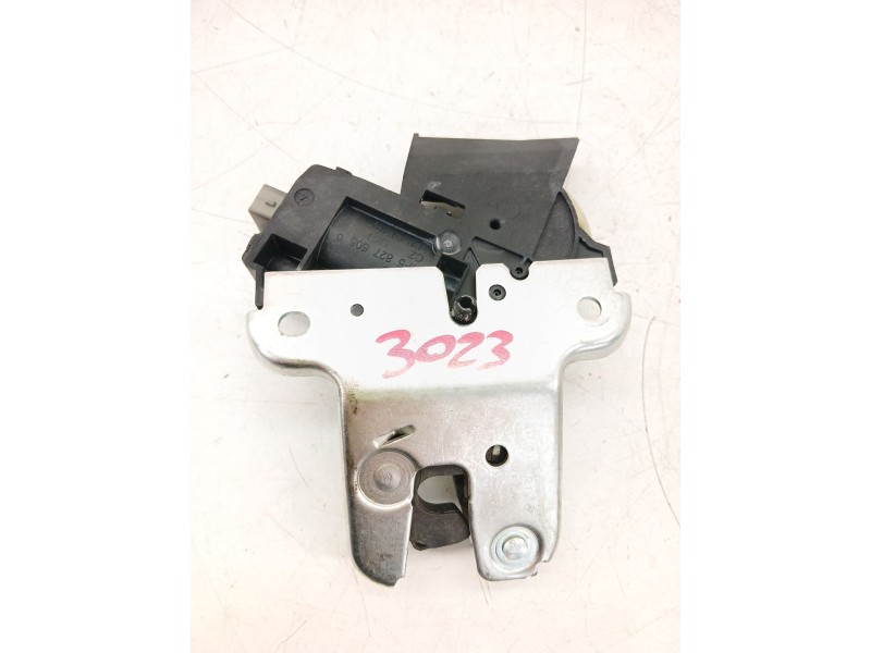 Recambio de cerradura maletero / porton para audi a6 c6 (4f2) 2.7 tdi referencia OEM IAM 4F5827505  