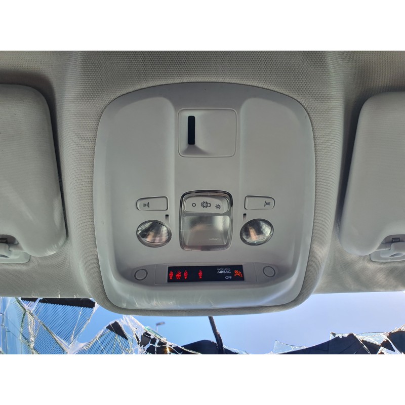 Recambio de luz interior para peugeot 308 sw 1.6 blue-hdi fap referencia OEM IAM   