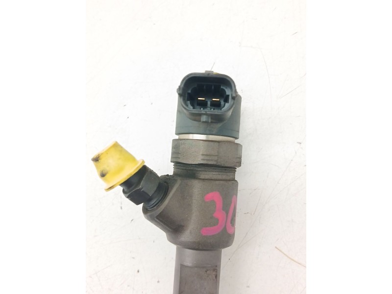 Recambio de inyector para fiat punto (199_) 1.3 d multijet referencia OEM IAM 0445110351  
							