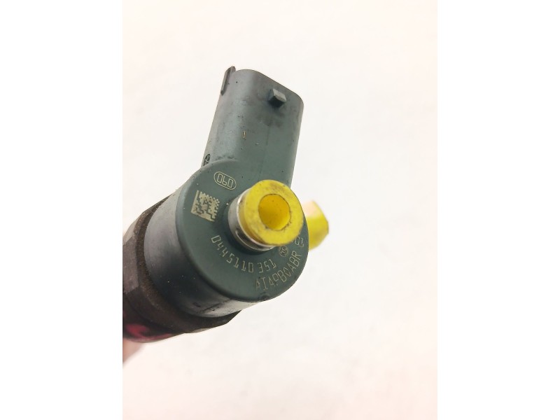 Recambio de inyector para fiat punto (199_) 1.3 d multijet referencia OEM IAM 0445110351  