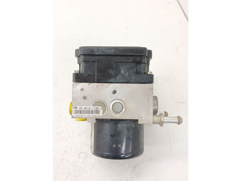 Recambio de abs para dodge caliber 2.0 crd referencia OEM IAM 25021211954  