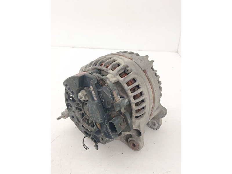 Recambio de alternador para audi a4 b5 (8d2) 1.9 tdi referencia OEM IAM 028903029B  