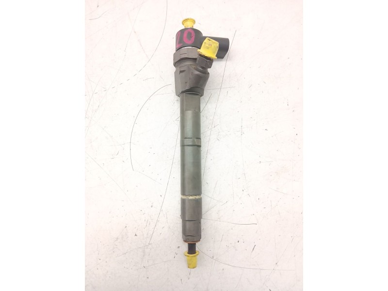 Recambio de inyector para mercedes-benz clase c (w203) c 270 cdi (203.016) referencia OEM IAM A6460700787  