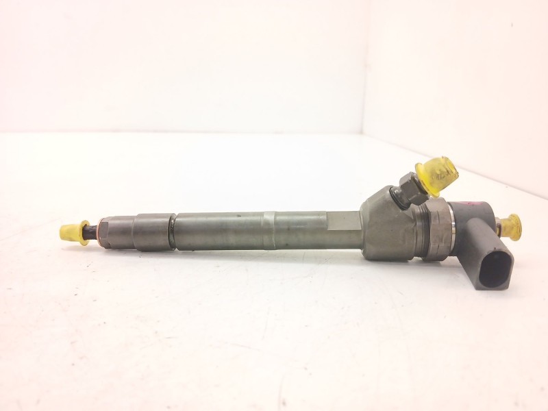 Recambio de inyector para mercedes-benz clase c (w203) c 270 cdi (203.016) referencia OEM IAM A6460700787  