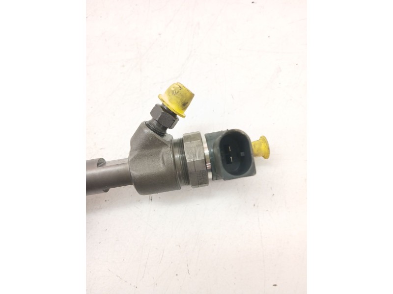 Recambio de inyector para mercedes-benz clase c (w203) c 270 cdi (203.016) referencia OEM IAM A6460700787  
							