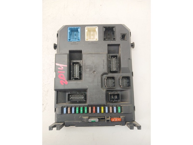 Recambio de caja reles / fusibles para citroën c3 ii (sc_) 1.1 i referencia OEM IAM 9666952180  