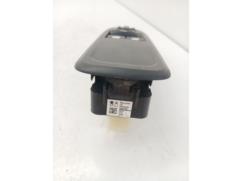 Recambio de mando elevalunas delantero izquierdo para citroën c3 ii (sc_) 1.1 i referencia OEM IAM 98012275XT  