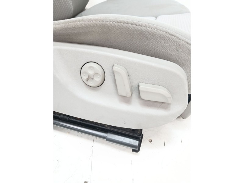 Recambio de asiento delantero derecho para audi a6 c6 (4f2) 2.7 tdi referencia OEM IAM   