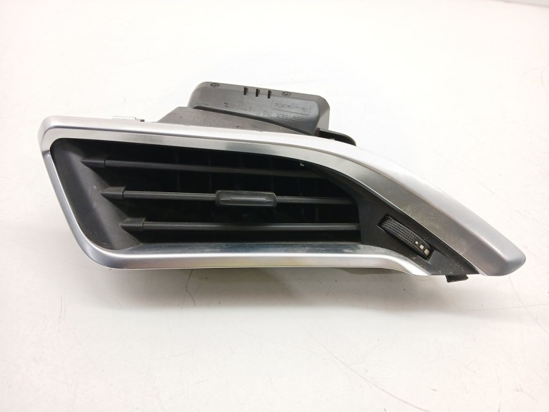 Recambio de rejilla aireadora para peugeot 2008 i (cu_) 1.2 vti referencia OEM IAM 9633131777  