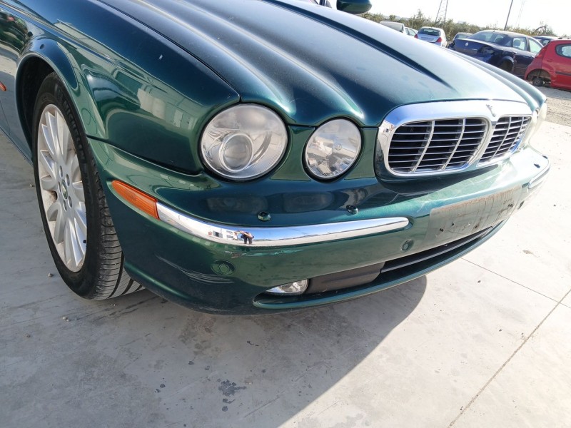 Recambio de paragolpes delantero para jaguar xj (x350, x358) 4.2 referencia OEM IAM   
							
