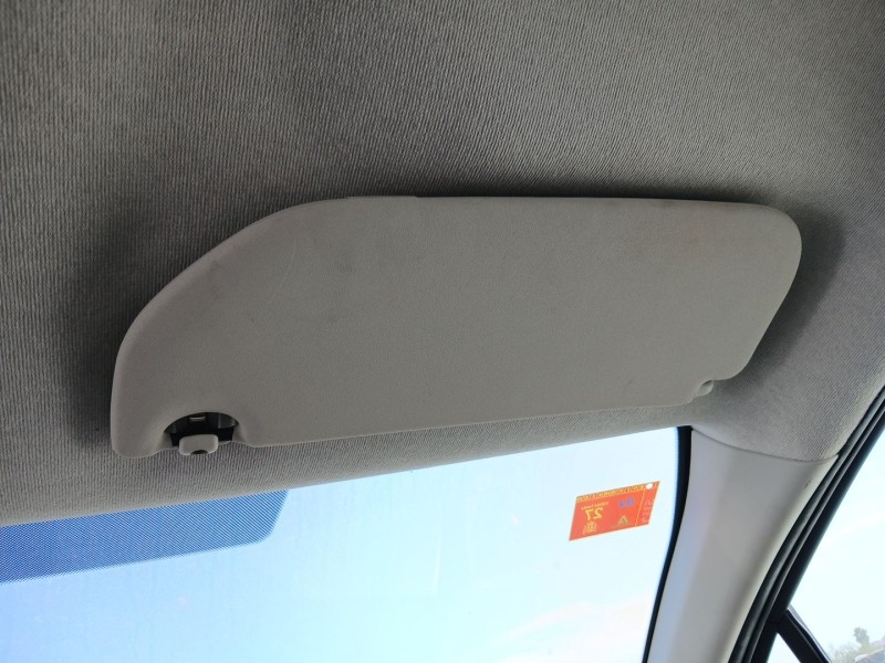 Recambio de parasol derecho para citroën c3 ii (sc_) 1.2 vti 82 referencia OEM IAM   