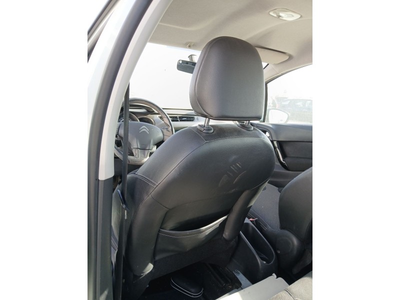 Recambio de asiento delantero izquierdo para citroën c3 ii (sc_) 1.2 vti 82 referencia OEM IAM   