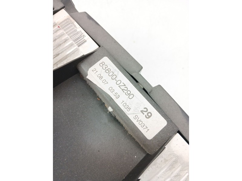 Recambio de cuadro instrumentos para toyota auris (_e15_) 1.4 d-4d (nde150_) referencia OEM IAM 838000Z290  