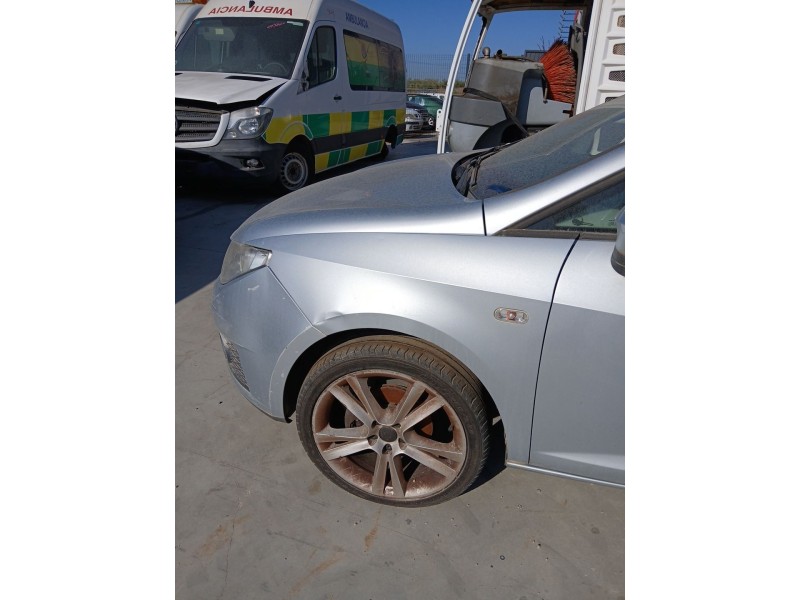 Recambio de aleta delantera izquierda para seat ibiza iv sc (6j1, 6p5) 1.4 referencia OEM IAM   