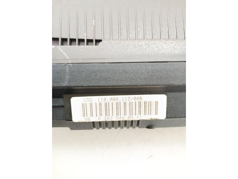 Recambio de cuadro instrumentos para mercedes-benz clase c (w203) c 220 cdi (203.006) referencia OEM IAM 2035408611  
							
