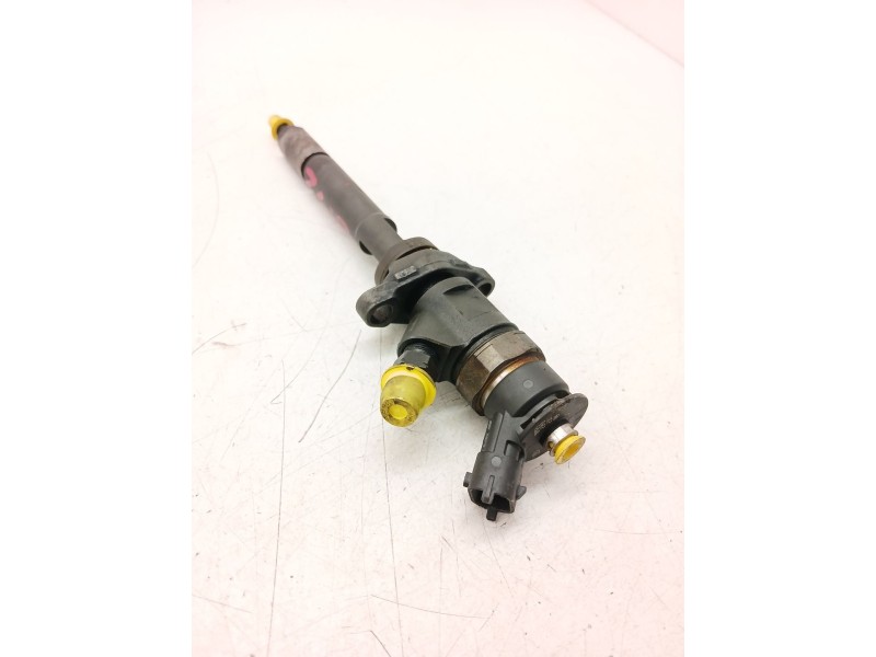 Recambio de inyector para peugeot 5008 (0u_, 0e_) 1.6 hdi referencia OEM IAM 0445110297  
							