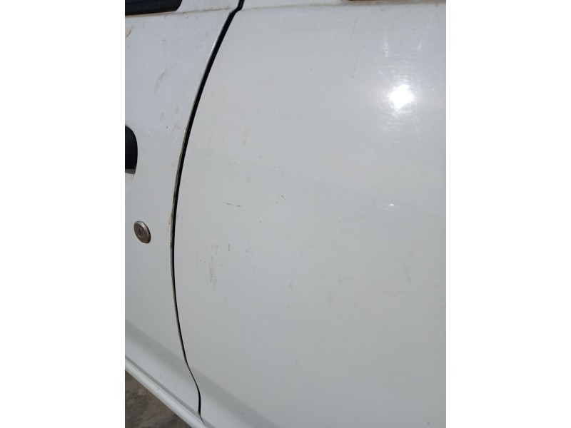 Recambio de puerta trasera izquierda para dacia sandero ii (b8_) 1.2 referencia OEM IAM   