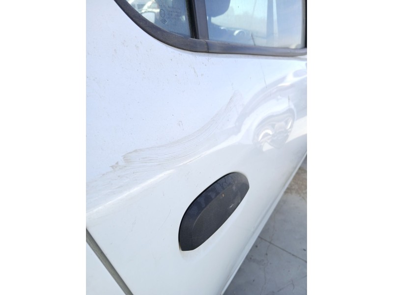 Recambio de puerta trasera derecha para dacia sandero ii (b8_) 1.2 referencia OEM IAM   