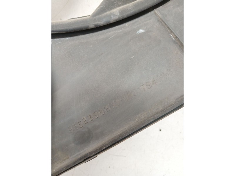Recambio de electroventilador para citroën c3 i (fc_, fn_) 1.4 i referencia OEM IAM 9652396280  
							