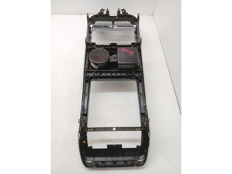 Recambio de consola central para land rover range rover velar (l560) 2.0 d180 td4 4x4 referencia OEM IAM   