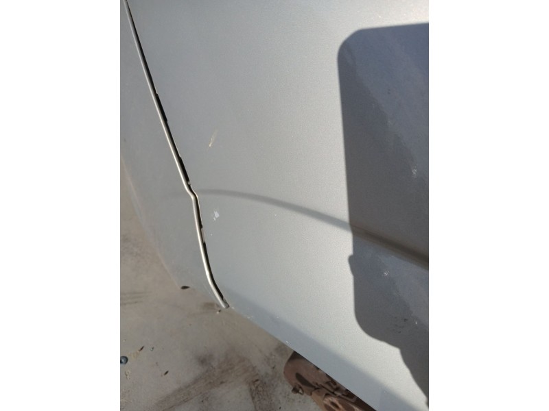 Recambio de aleta delantera izquierda para opel zafira / zafira family b (a05) 1.6 (m75) referencia OEM IAM   
