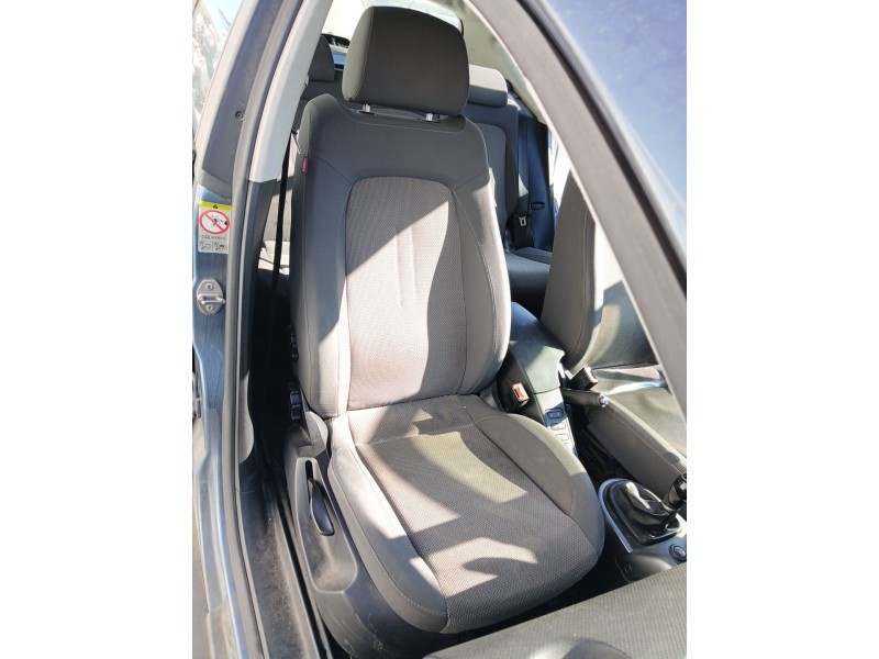 Recambio de asiento delantero derecho para seat altea xl (5p5, 5p8) 1.6 tdi referencia OEM IAM   