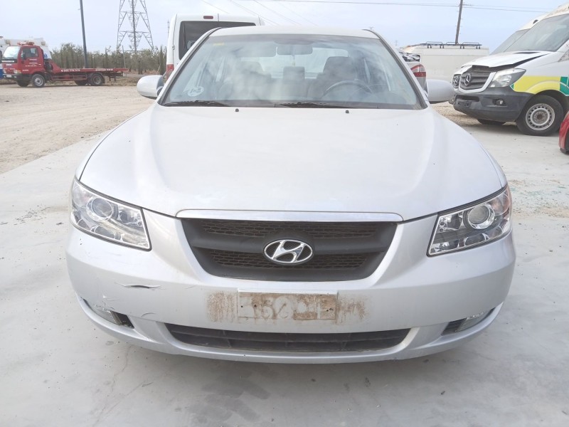 Recambio de paragolpes delantero para hyundai sonata v (nf) 2.0 crdi referencia OEM IAM   
