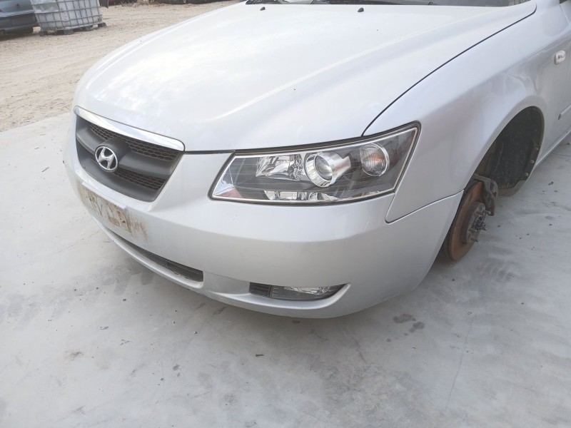 Recambio de paragolpes delantero para hyundai sonata v (nf) 2.0 crdi referencia OEM IAM   