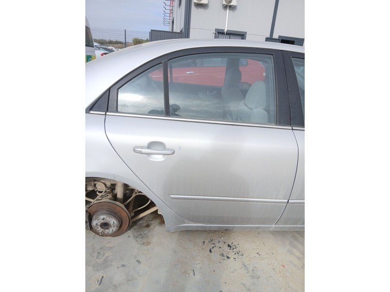 Recambio de puerta trasera derecha para hyundai sonata v (nf) 2.0 crdi referencia OEM IAM   