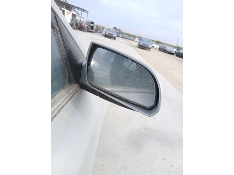 Recambio de retrovisor derecho para hyundai sonata v (nf) 2.0 crdi referencia OEM IAM   