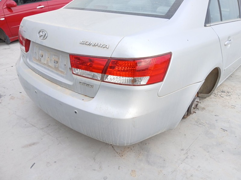 Recambio de paragolpes trasero para hyundai sonata v (nf) 2.0 crdi referencia OEM IAM   
							