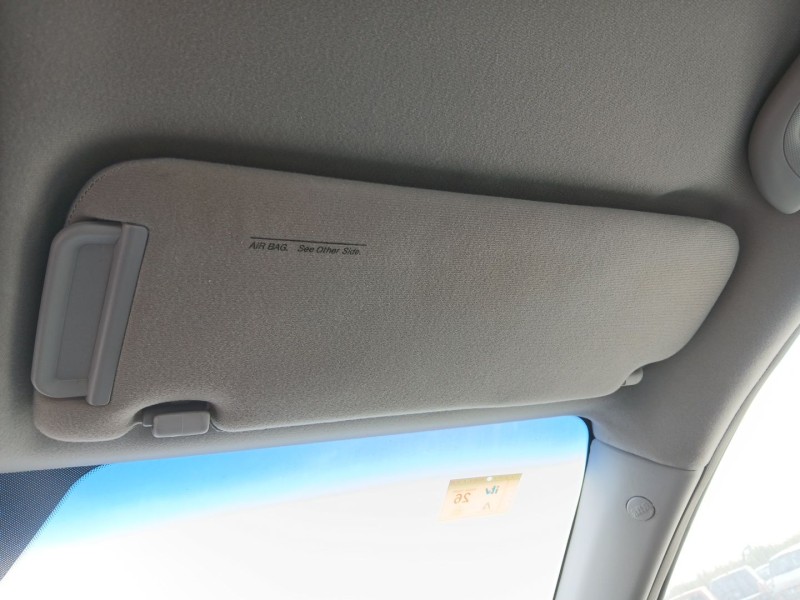 Recambio de parasol derecho para hyundai sonata v (nf) 2.0 crdi referencia OEM IAM   
